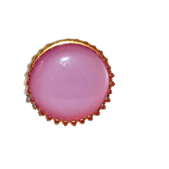 Pretty in Pink‎ Large Pink Cabochon Brooch - Picture 1 of 5